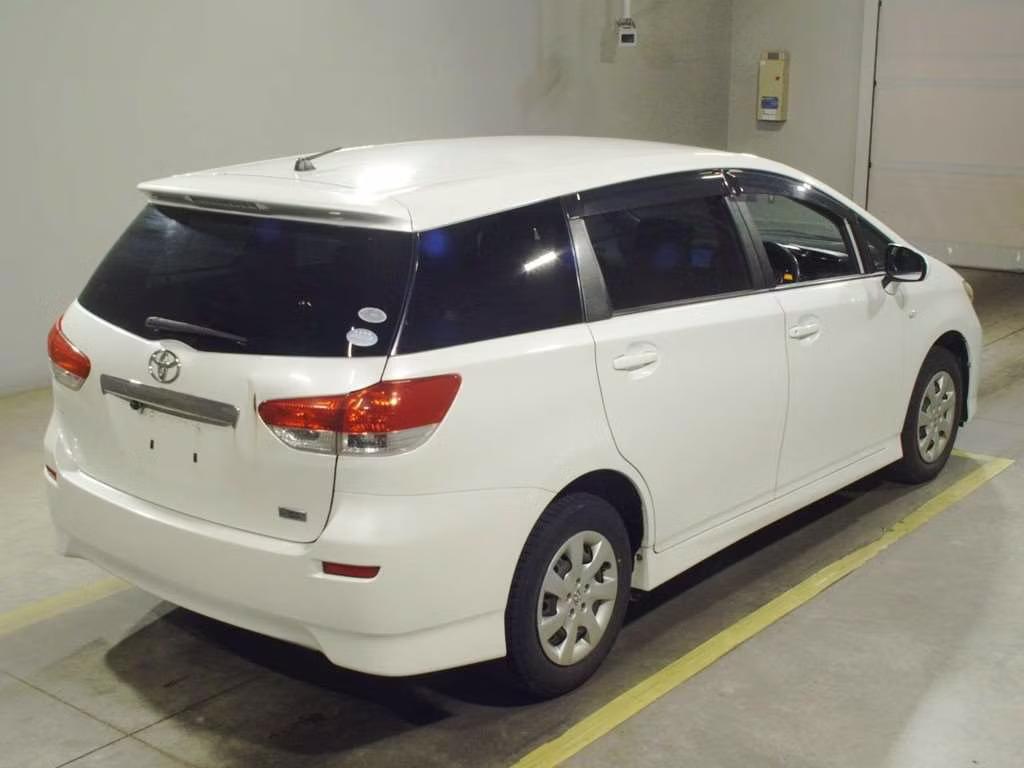 TOYOTA WISH