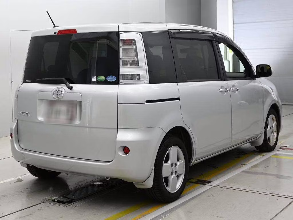 TOYOTA SIENTA