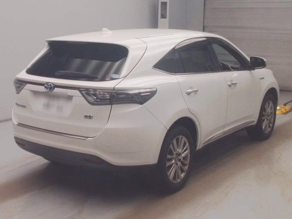 TOYOTA HARRIER