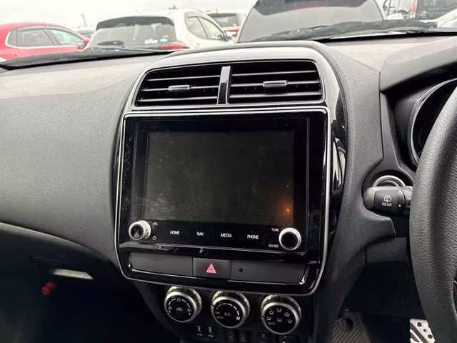 MITSUBISHI RVR