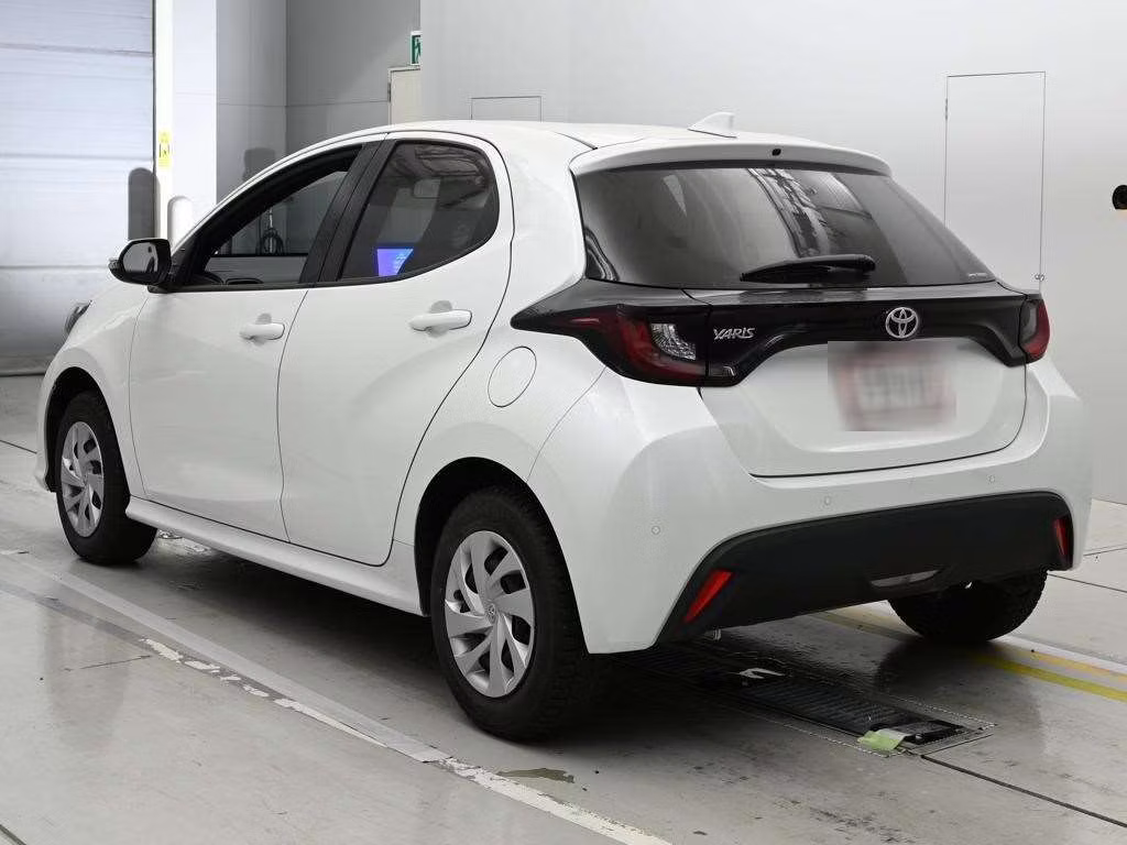 TOYOTA YARIS