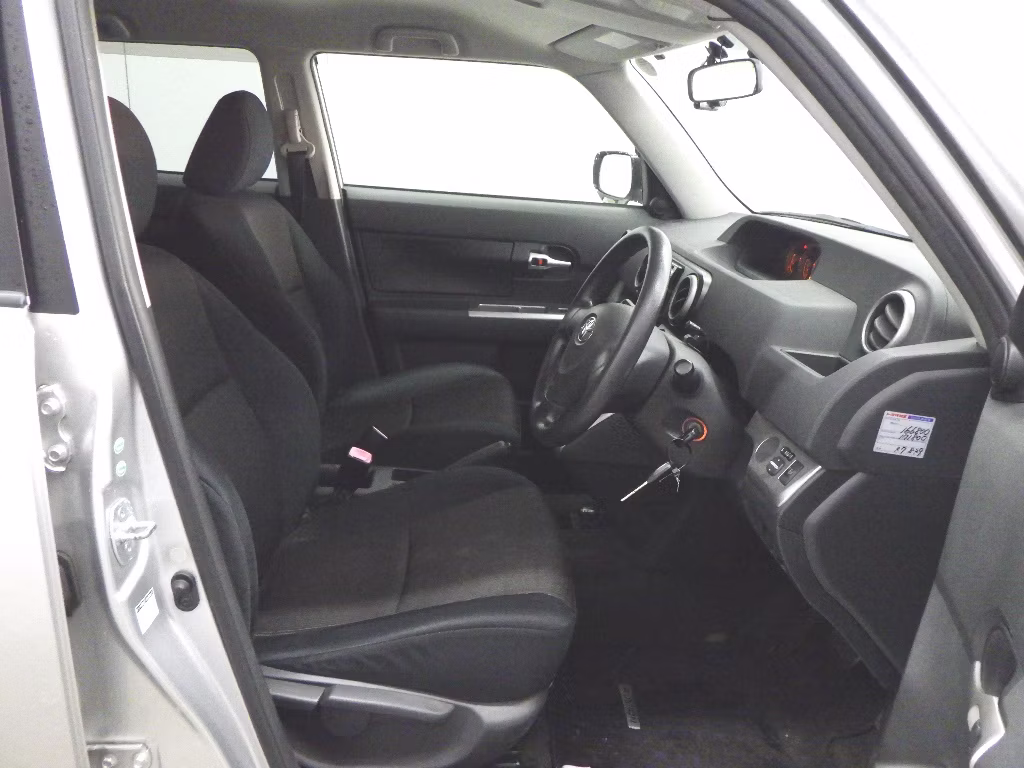 TOYOTA COROLLA RUMION
