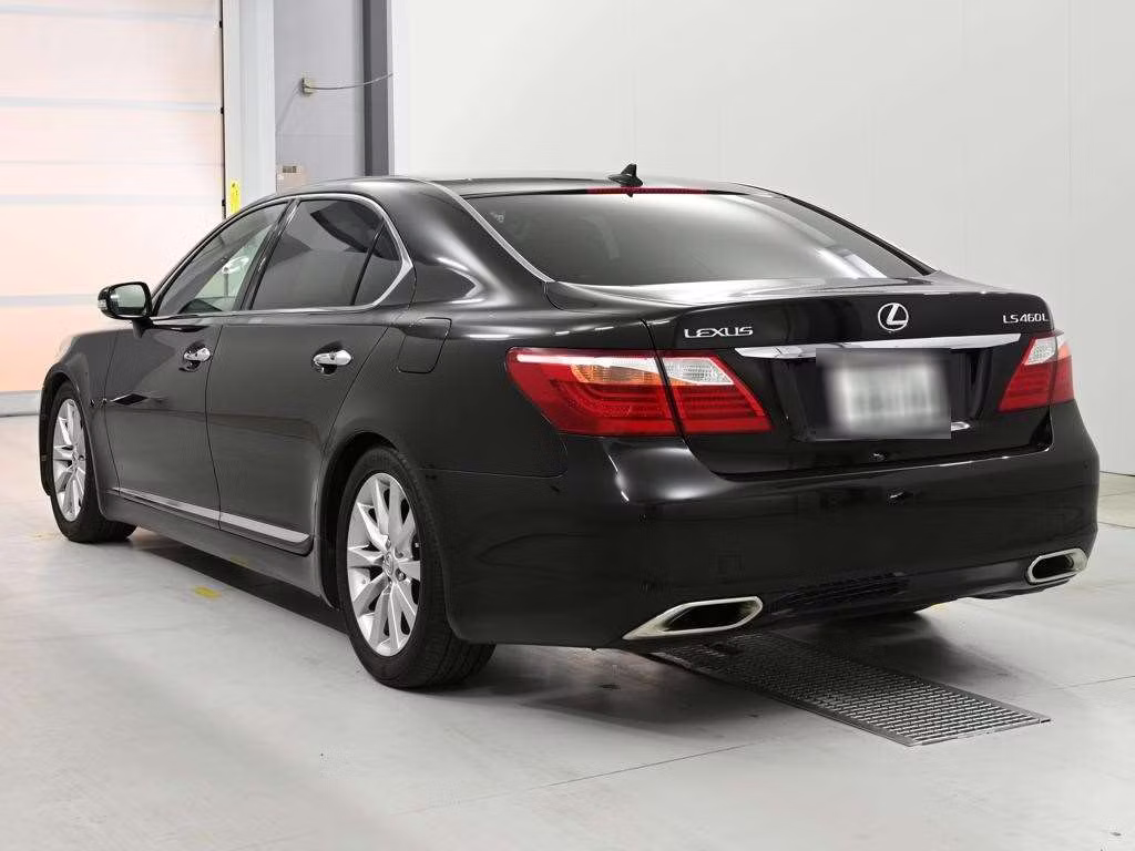 LEXUS LS460L