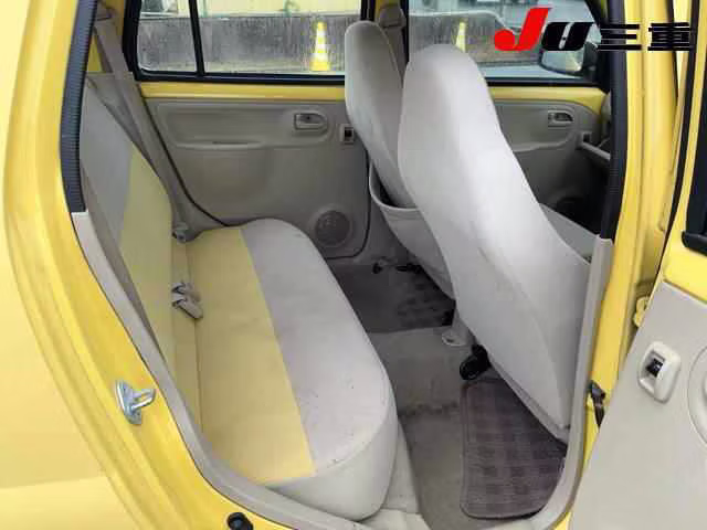 DAIHATSU ESSE