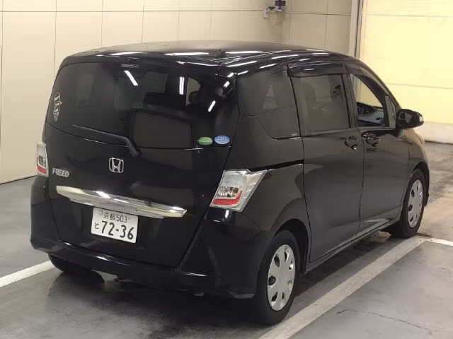 HONDA FREED