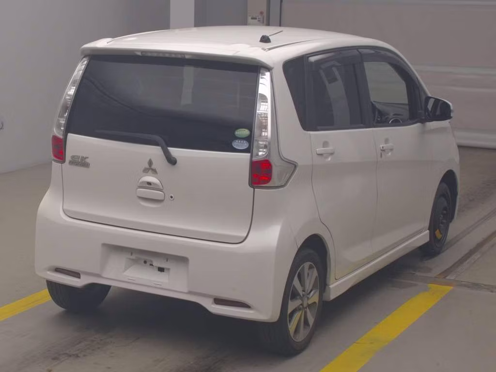 MITSUBISHI EK CUSTOM