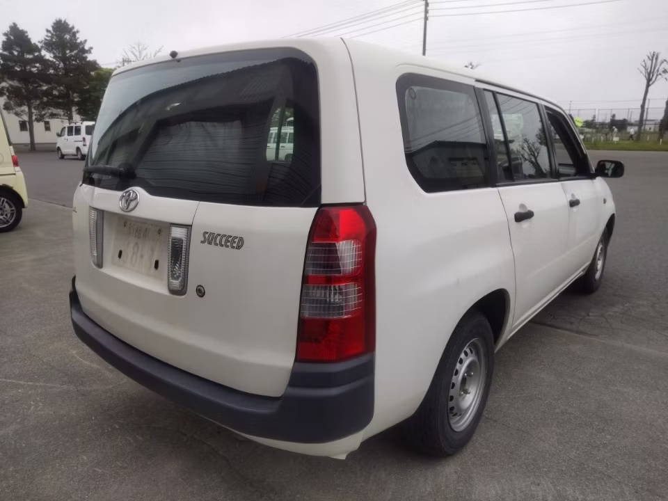 TOYOTA PROBOX
