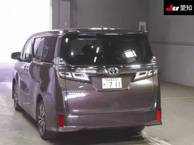 TOYOTA VELLFIRE