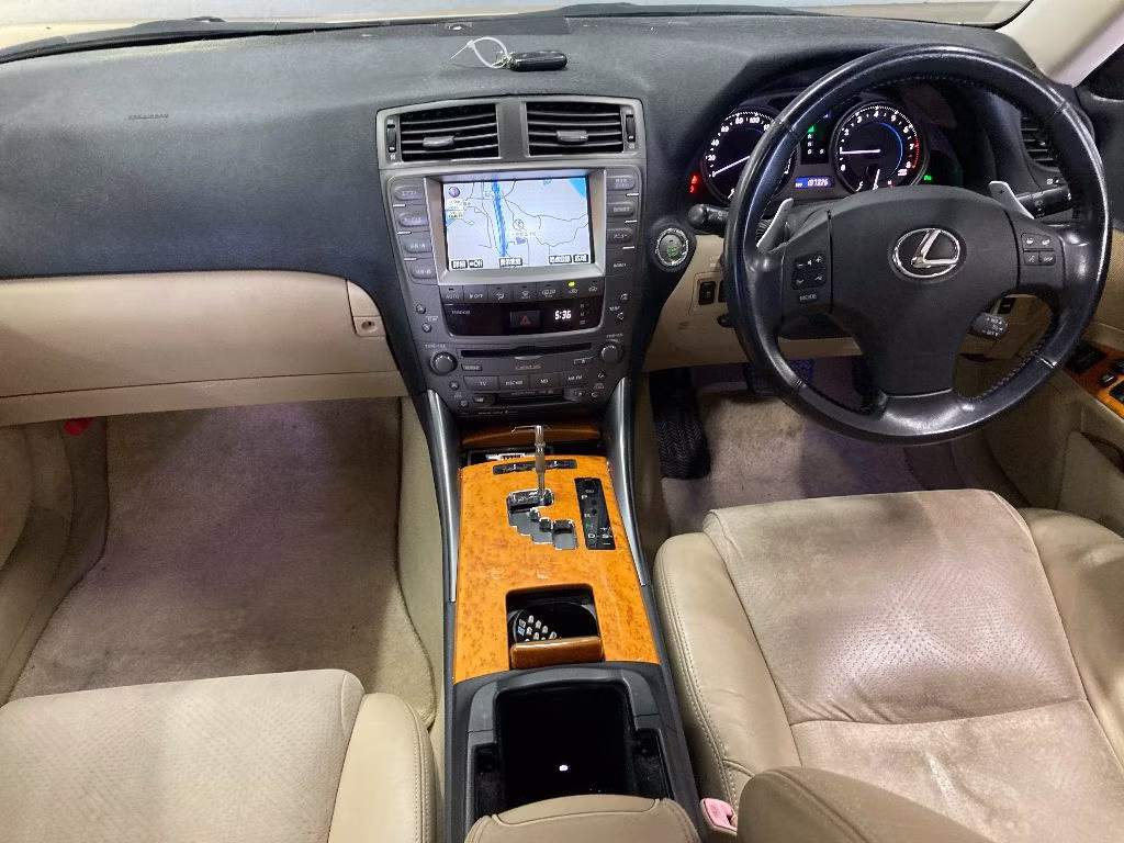 LEXUS IS250