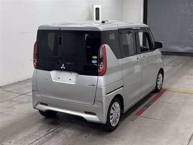 MITSUBISHI EK SPACE