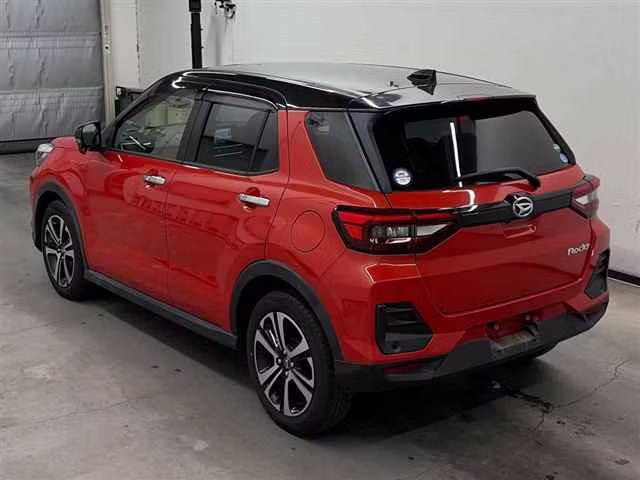 DAIHATSU ROCKY