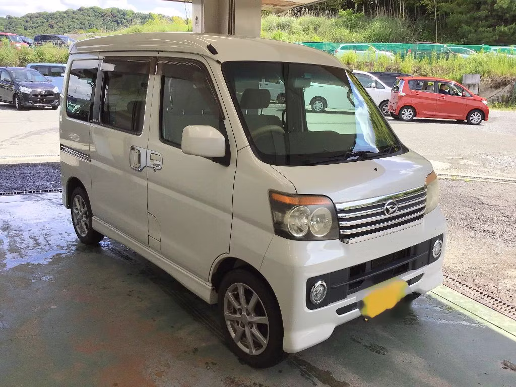 DAIHATSU ATRAI