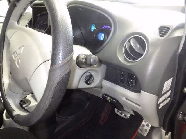 MITSUBISHI I