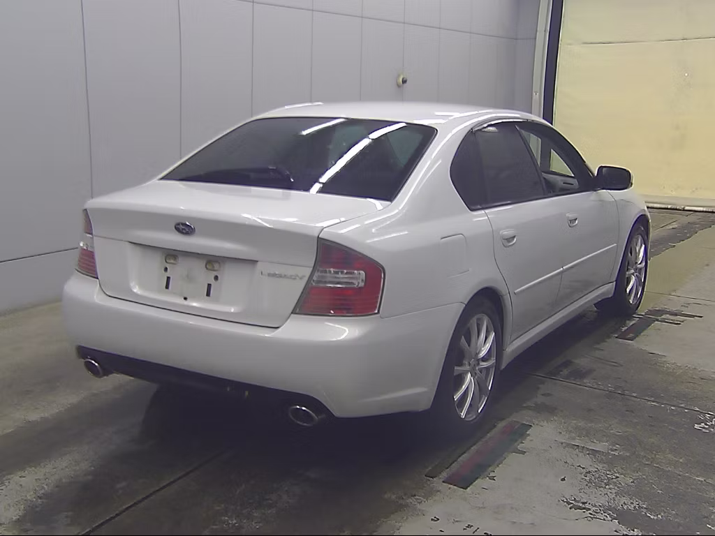 SUBARU LEGACY B4