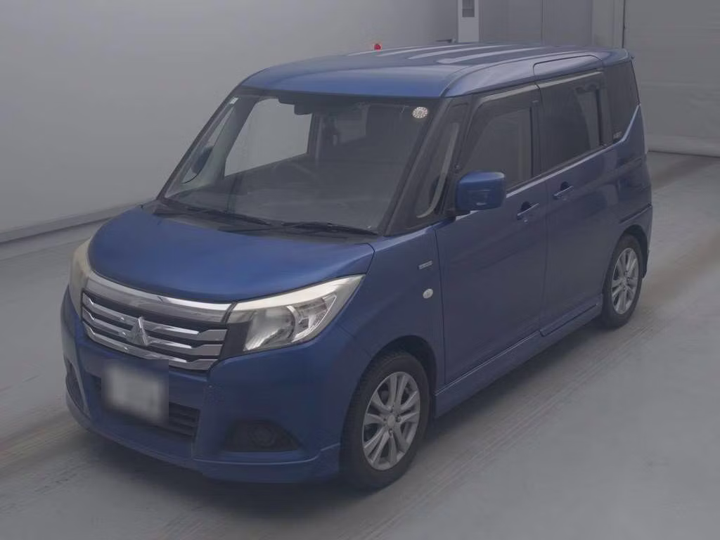 MITSUBISHI DELICA D:2