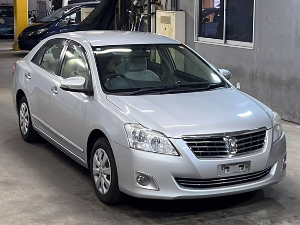 TOYOTA PREMIO