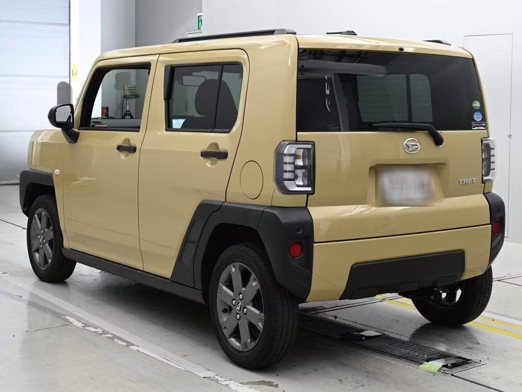 DAIHATSU TAFT