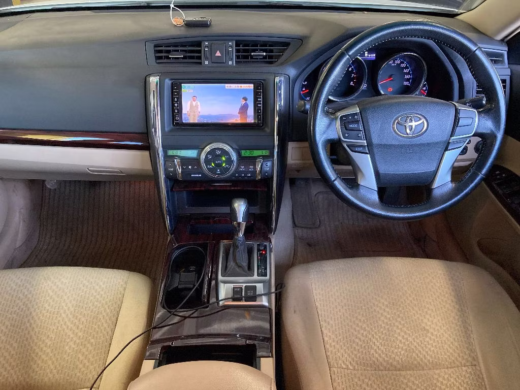 TOYOTA MARK X