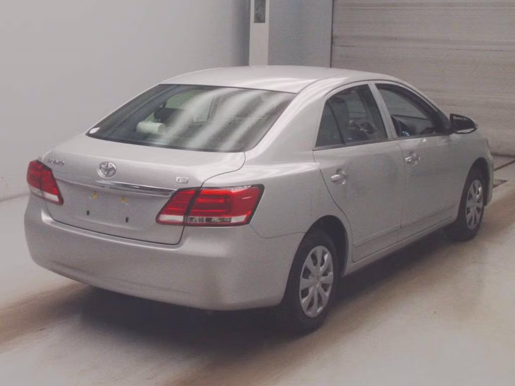 TOYOTA PREMIO