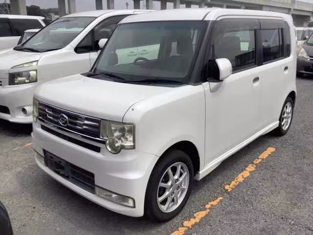 DAIHATSU MOVE CONTE