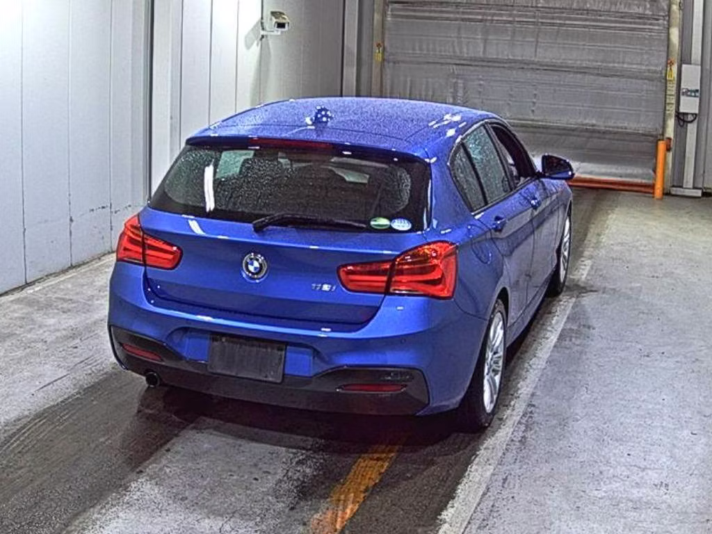 BMW 1-SERIES
