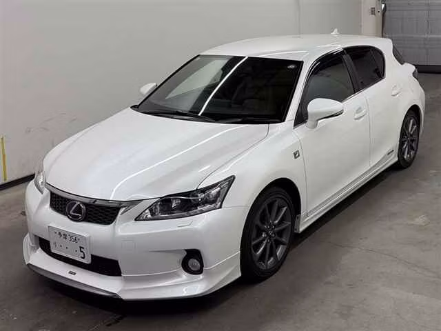 LEXUS CT200H