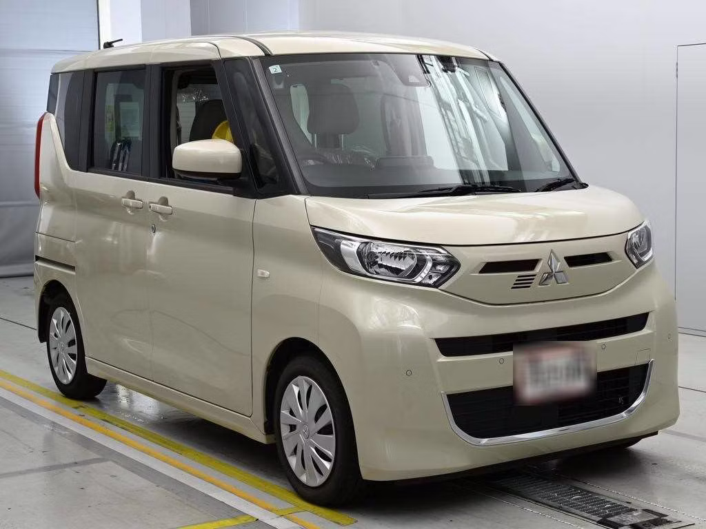 MITSUBISHI EK SPACE