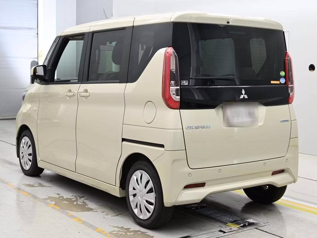 MITSUBISHI EK SPACE