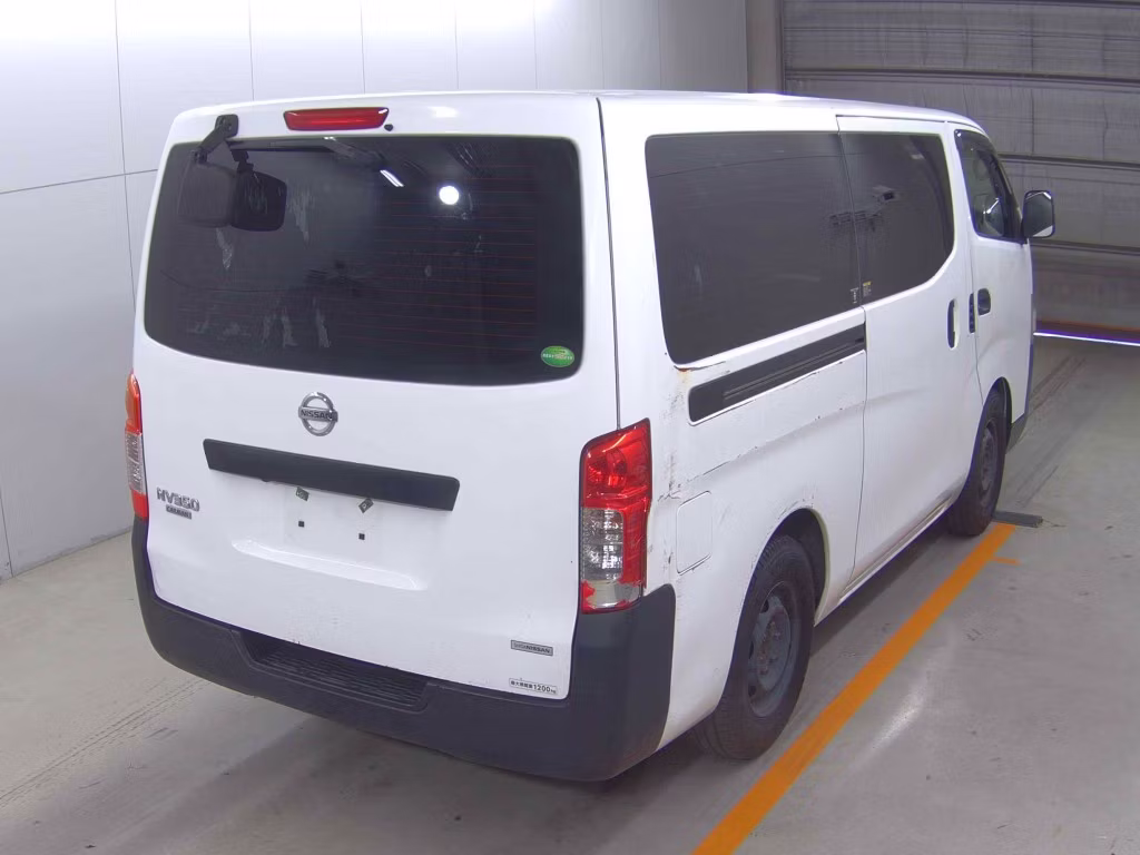 NISSAN NV350 CARAVAN