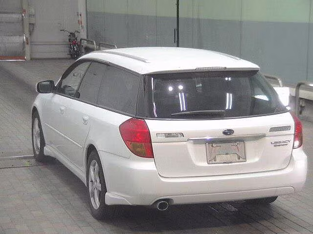 SUBARU LEGACY