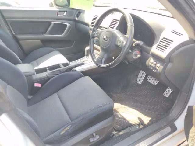 SUBARU LEGACY