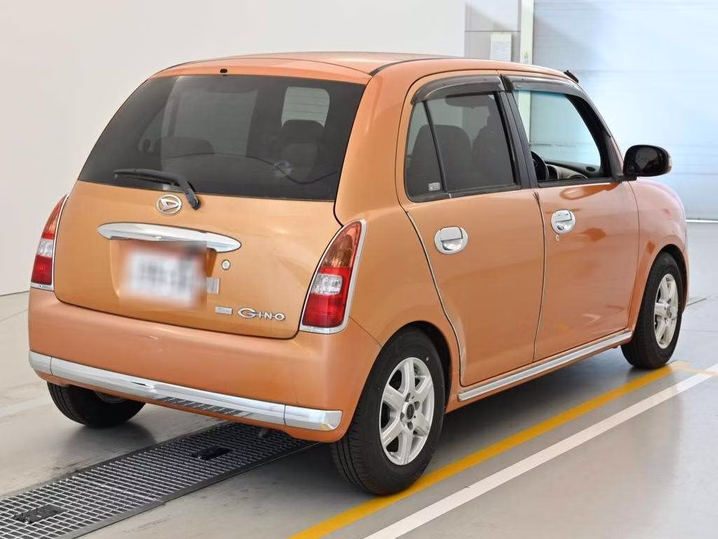 DAIHATSU MIRA GINO