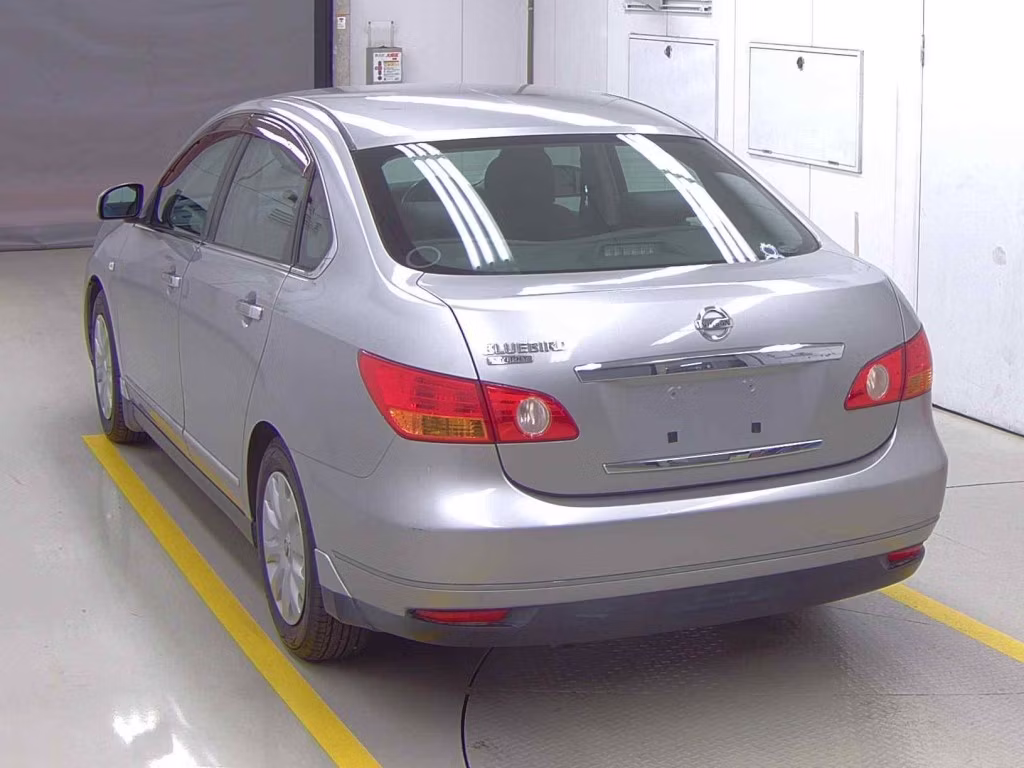 NISSAN BLUEBIRD SYLPHY