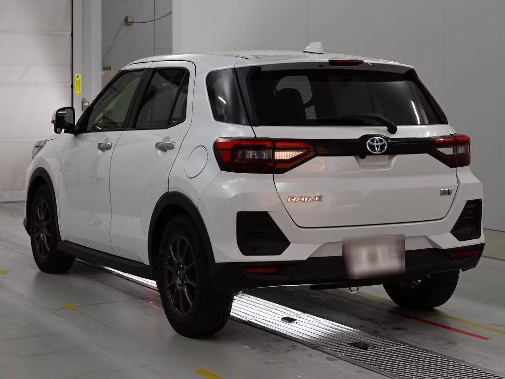 TOYOTA RAIZE