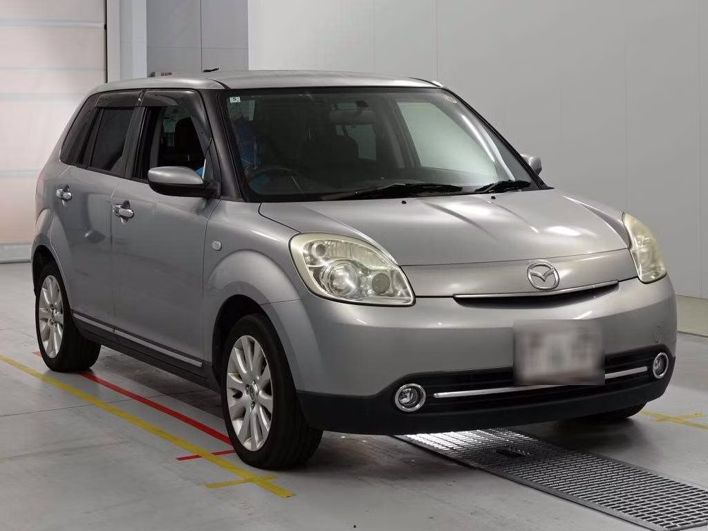 MAZDA VERISA