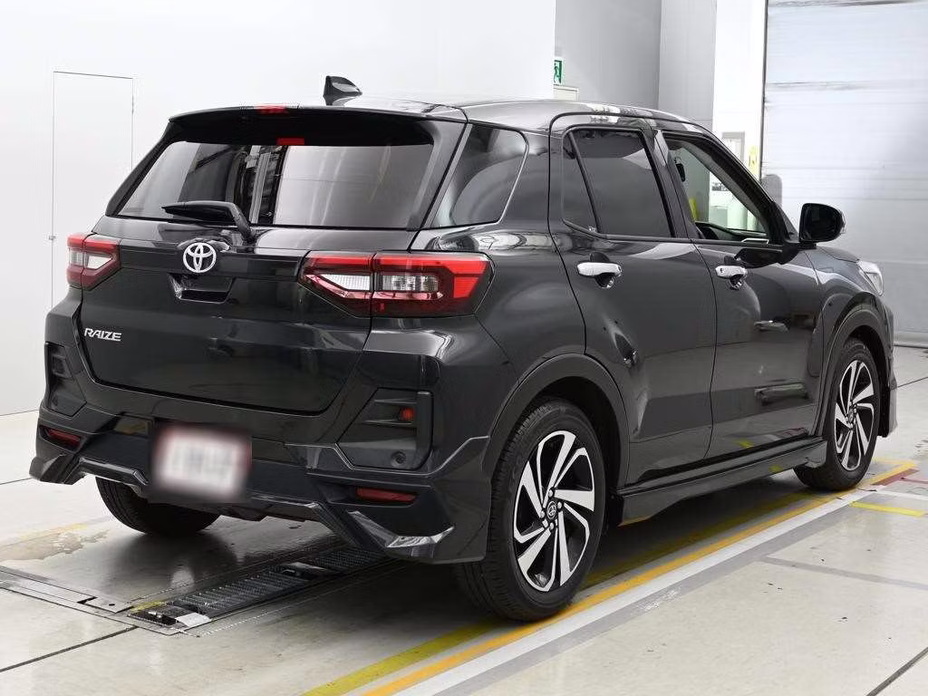 TOYOTA RAIZE