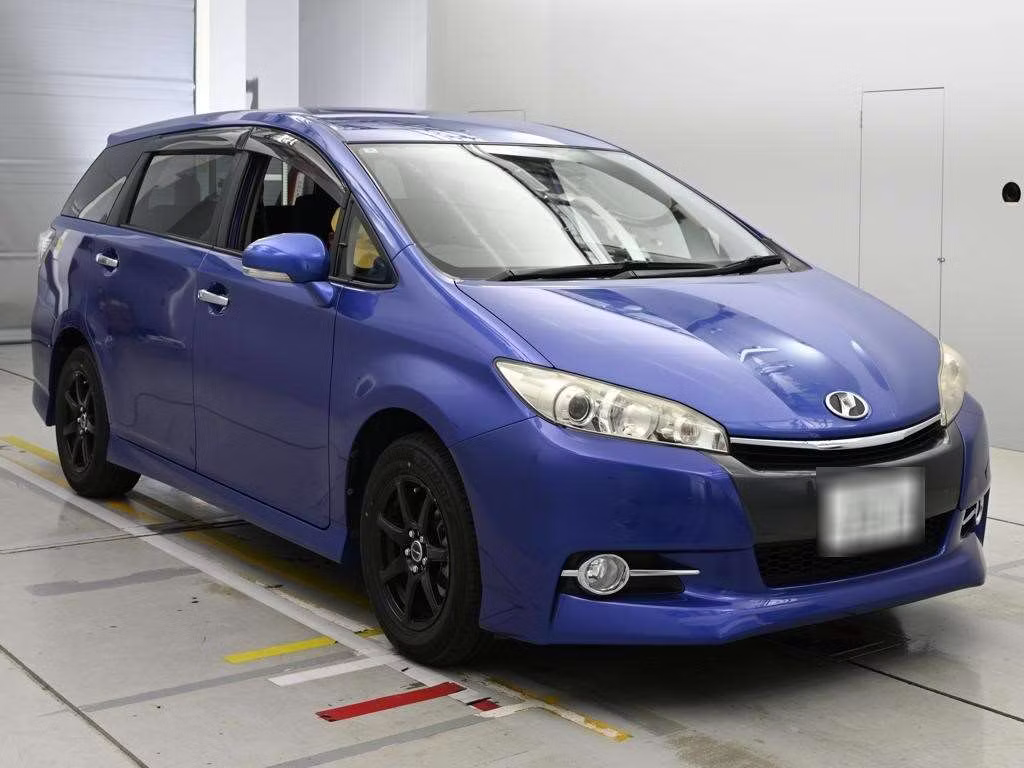 TOYOTA WISH