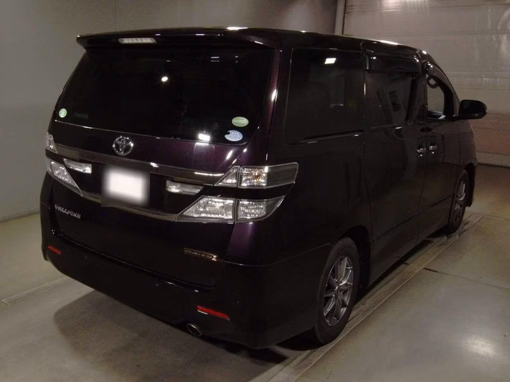 TOYOTA VELLFIRE