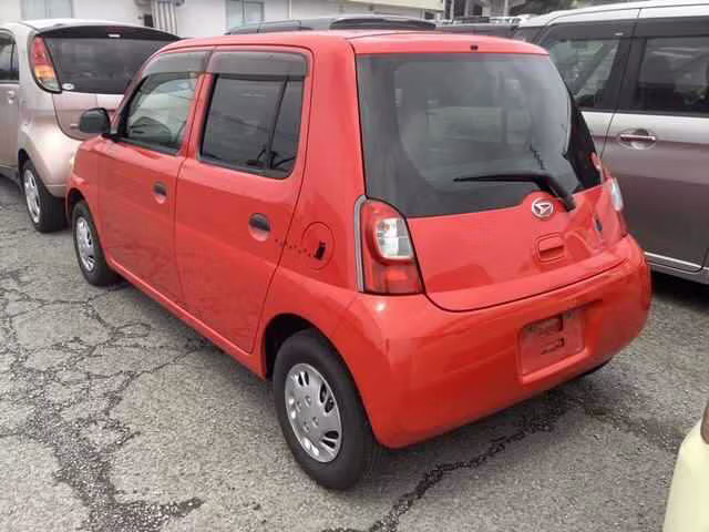 DAIHATSU ESSE