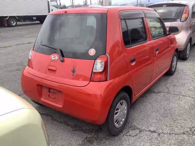 DAIHATSU ESSE