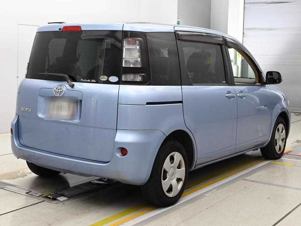 TOYOTA SIENTA
