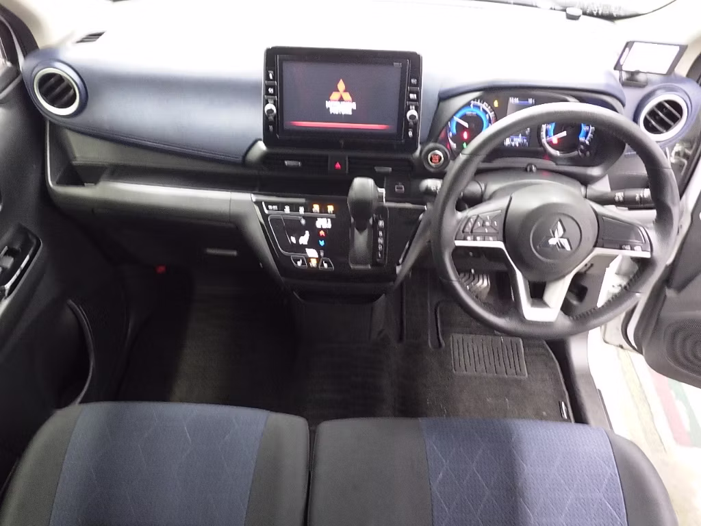 MITSUBISHI EK X