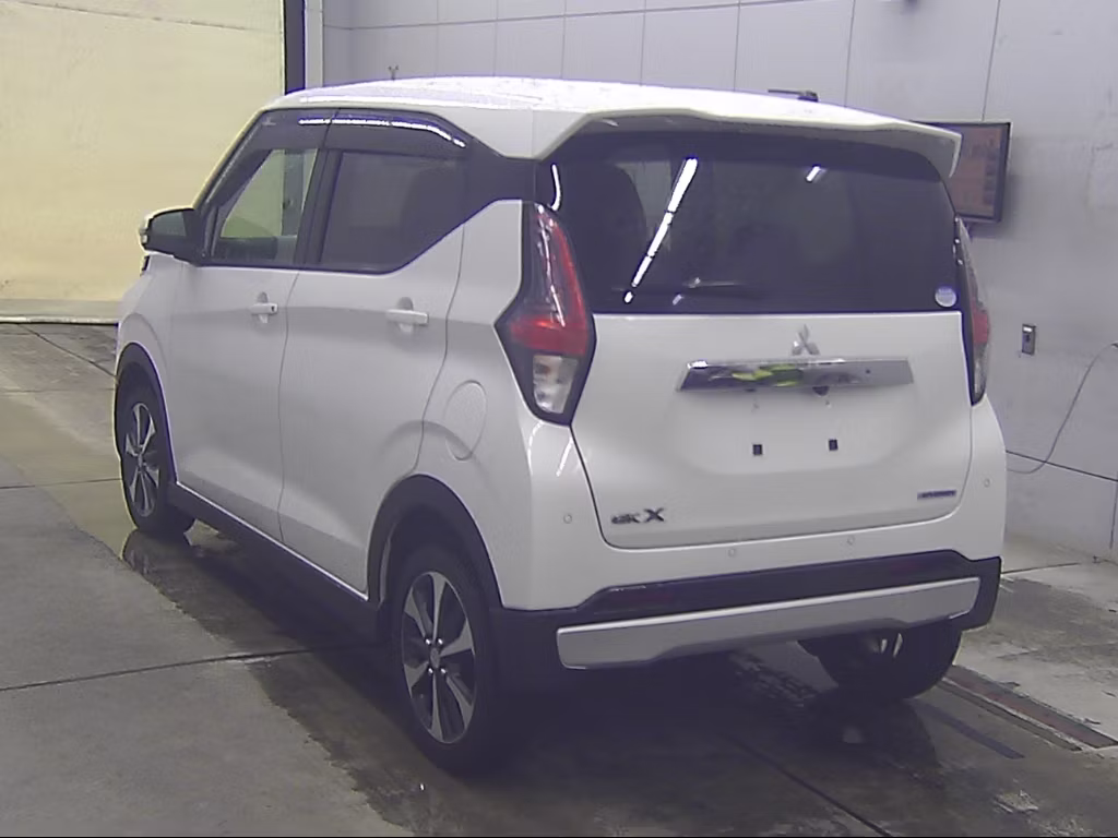 MITSUBISHI EK X