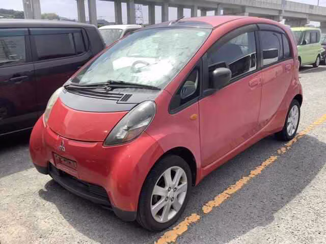MITSUBISHI I