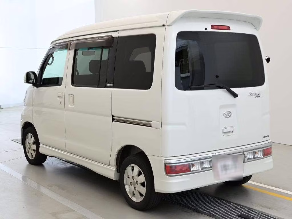 DAIHATSU ATRAI