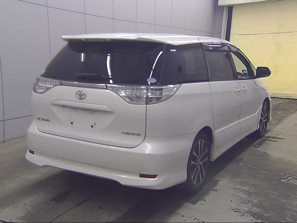 TOYOTA ESTIMA