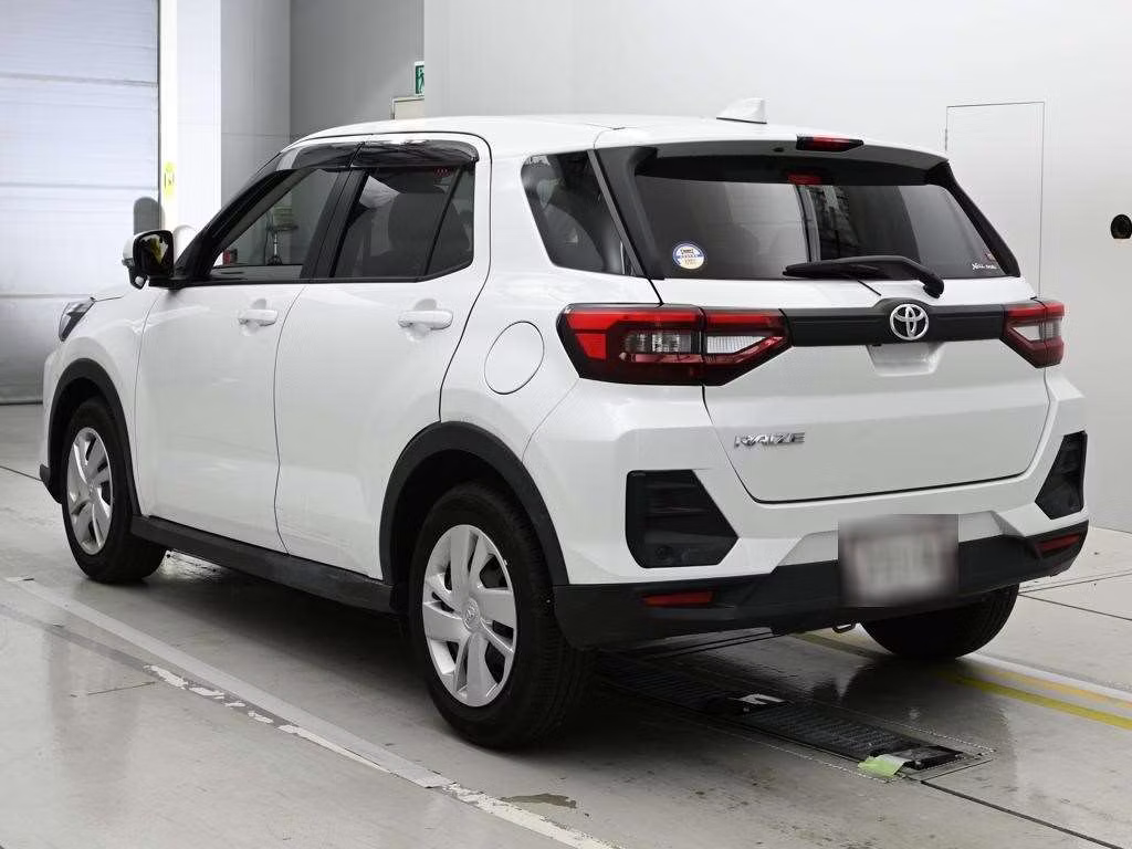 TOYOTA RAIZE