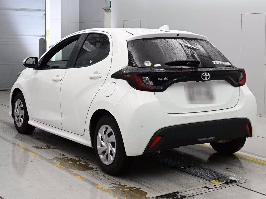 TOYOTA YARIS