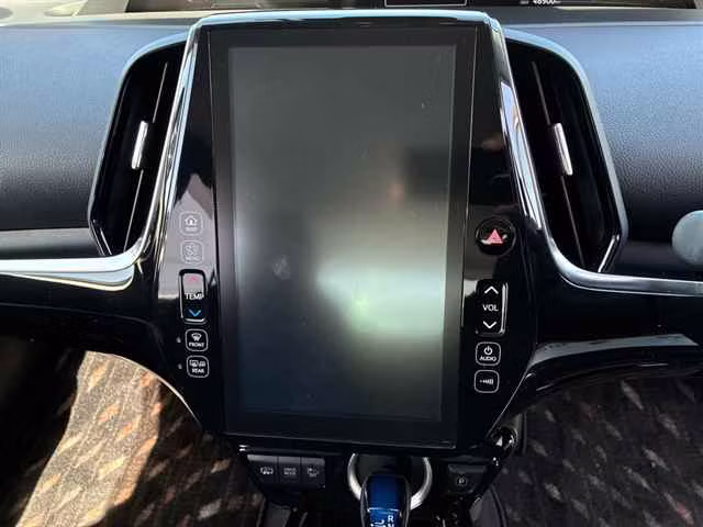 TOYOTA PRIUS PHV