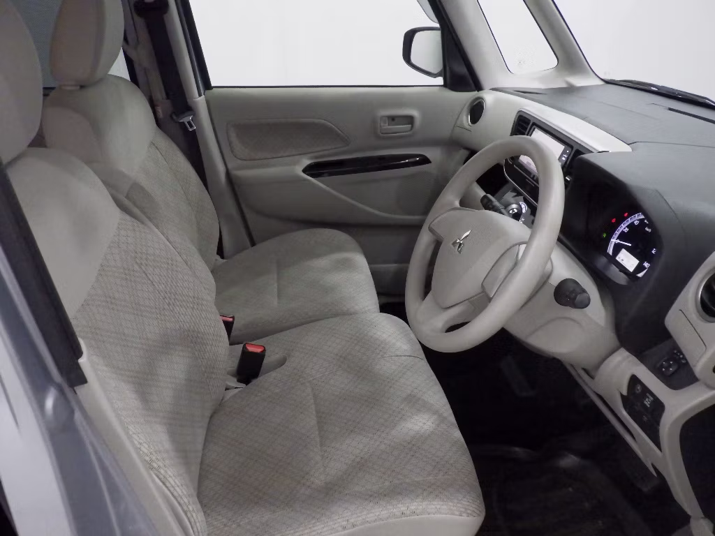 MITSUBISHI EK SPACE